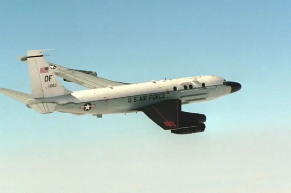 USAF RC-135S COBRA BALL SPY PLANE WAS AIRBORNE WHEN NORTH KOREA LAUNCHED HWASONG-15 ICBM
