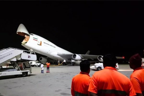 Boeing 747 from Iranian Fars Air Qeshm Airline damaged after Loadmaster unloads cargo from the nose of the airplane first