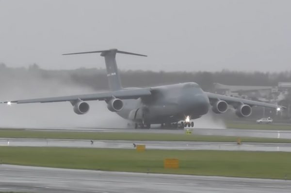 Impressive video shows C-5M Super Galaxy Taking Off from Prestwick Airport in a Stunning Wall of Water