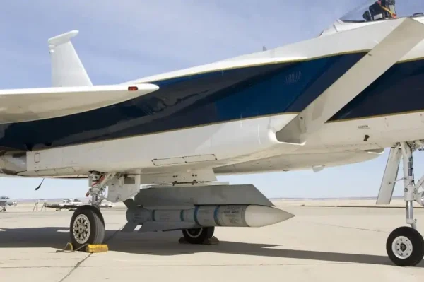 F-15 maintainer tells why although NASA equipped an Eagle with an AIM-54 USAF Never Outfitted its F-15 fleet with the Phoenix
