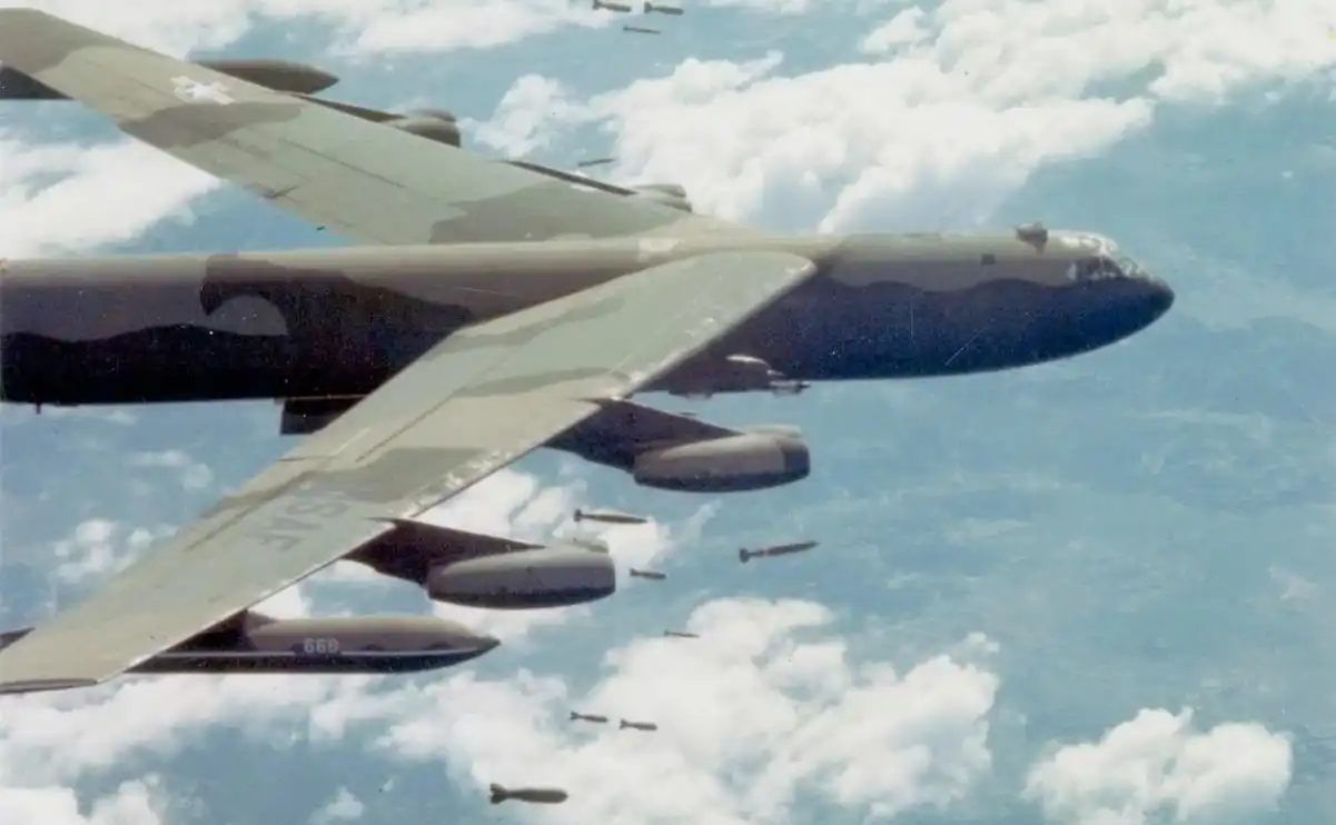Obliterating an area equal to 3 football fields: B-52 pilot recalls Vietnam War bomb run