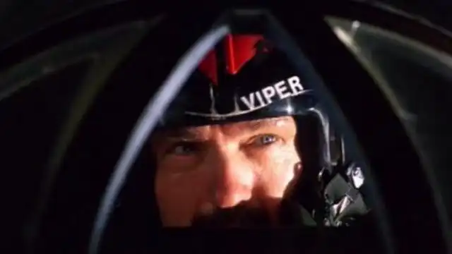 Naval Aviator on what would be Maverick and Viper career path after Top Gun events, assuming both stayed in the Navy